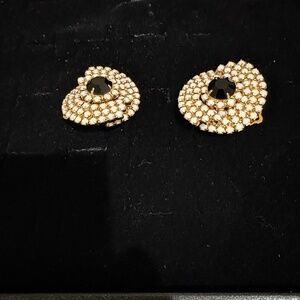 Beautiful & Elegant Clip On Earrings